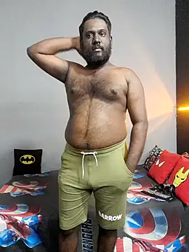 Rayansmith  online show from 21, 2, 2025