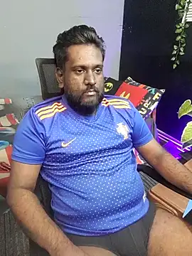 Rayansmith  online show from 4, 10, 2025