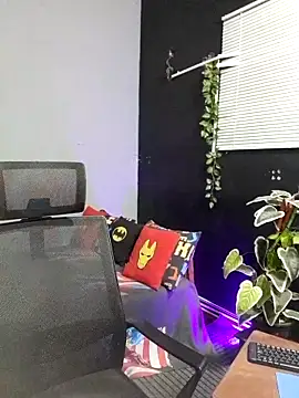 Rayansmith  online show from 10, 10, 2025