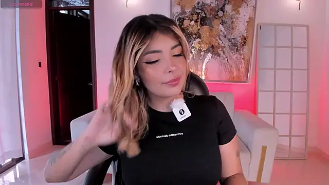 LisaMonroe  online show from 21, 1, 2025