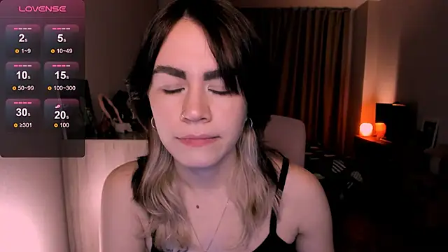 Snapshot of _selectrra chatting on 10, 3, 2025 selectrra online show from 10, 3, 2025