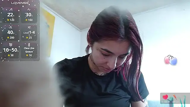 ZoeBakers  online show from 24, 10, 2025