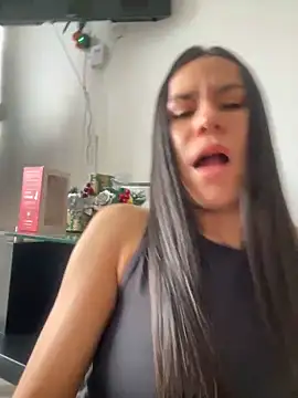 dominantandsubmissiveshow online show from 2, 12, 2024