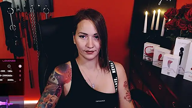 Snapshot of _Jane_Warren_ chatting on 17, 10, 2025 Jane Warren online show from 17, 10, 2025