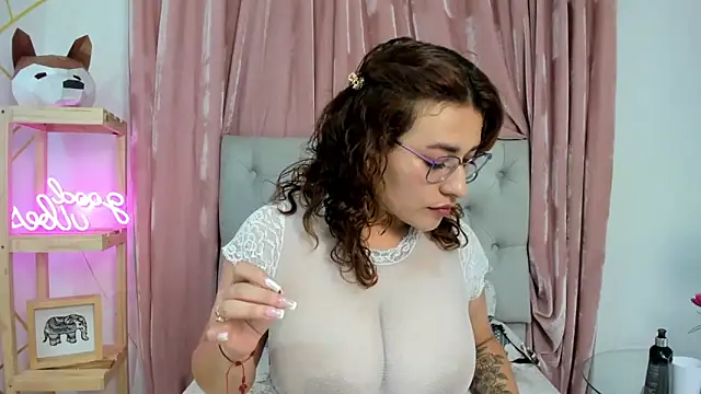 alix bay online show from 17, 2, 2025