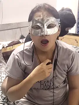 Snapshot of Harsh_Ankita_Couple chatting on 16, 10, 2025 Harsh Ankita Couple online show from 16, 10, 2025