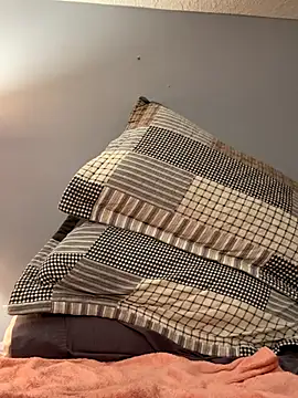 Dylanyes online show from 18, 9, 2025