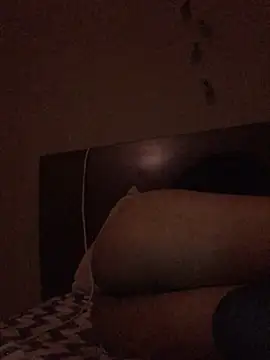 Snapshot of sandyfem01 chatting on 5, 3, 2025 sandyfem01 online show from 5, 3, 2025