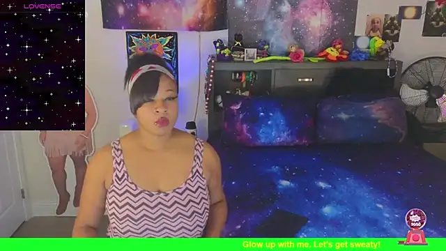 Snapshot of temptressbeauty24 chatting on 13, 2, 2026 temptressbeauty24 online show from 13, 2, 2026