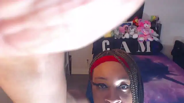 Snapshot of temptressbeauty24 chatting on 26, 2, 2026 temptressbeauty24 online show from 26, 2, 2026