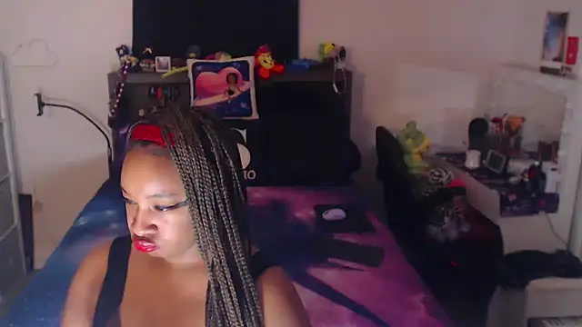 Snapshot of temptressbeauty24 chatting on 2, 3, 2026 temptressbeauty24 online show from 2, 3, 2026