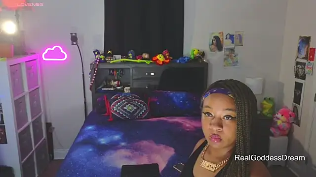 Snapshot of temptressbeauty24 chatting on 21, 3, 2026 temptressbeauty24 online show from 21, 3, 2026