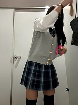 Asia-Lynn online show from 10, 11, 2025