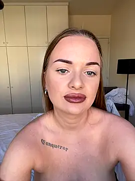 ElenaRebelle online show from 25, 10, 2025