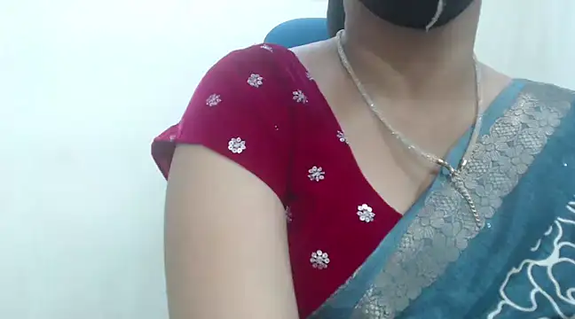 Snapshot of Lovely_Siri_23 chatting on 12, 1, 2025 Lovely Siri 23 online show from 12, 1, 2025