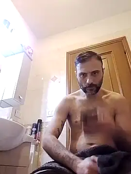 Snapshot of coppiasenzacensura chatting on 2, 11, 2025 coppiasenzacensura online show from 2, 11, 2025