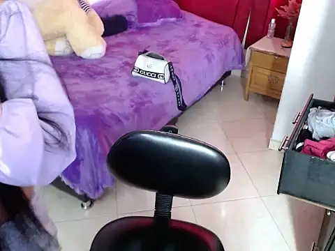 Tiffani Williams online show from 18, 3, 2026