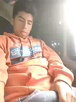 Snapshot of Alexander9827 chatting on 5, 12, 2024 Alexander9827 online show from 5, 12, 2024