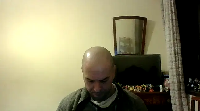 Snapshot of sstrasser chatting on 5, 1, 2025 sstrasser online show from 5, 1, 2025