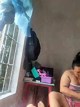 Snapshot of Somospareja1987 chatting on 28, 9, 2025 Somospareja1987 online show from 28, 9, 2025