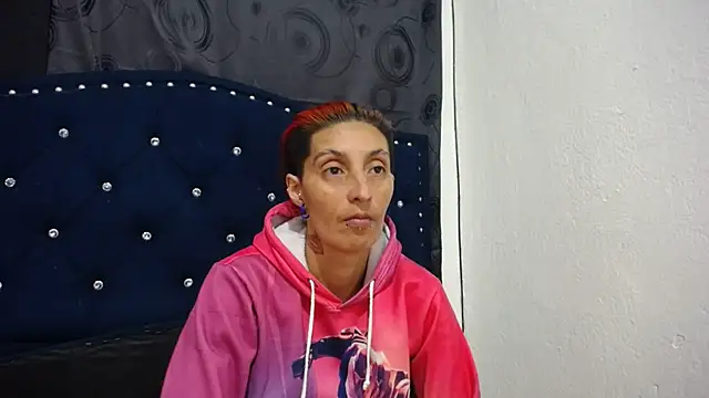 Snapshot of anyu1306 chatting on 4, 12, 2024 anyu1306 online show from 4, 12, 2024