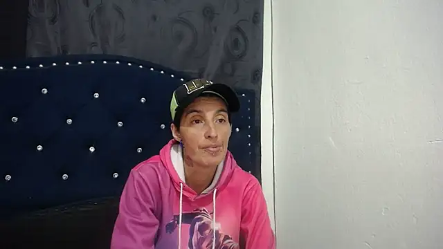 Snapshot of anyu1306 chatting on 5, 2, 2025 anyu1306 online show from 5, 2, 2025