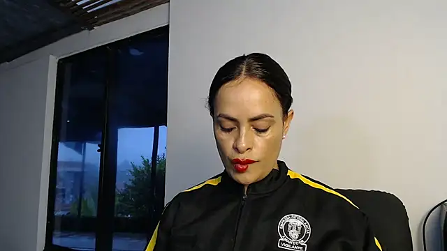 Snapshot of susana07 chatting on 4, 3, 2026 susana07 online show from 4, 3, 2026