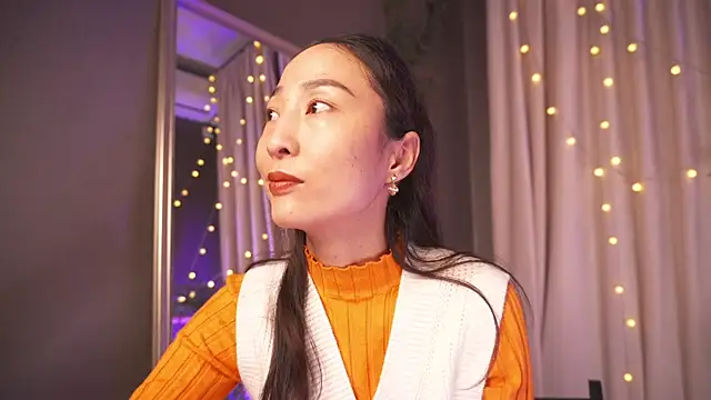 Snapshot of 1reisatumi_ chatting on 21, 11, 2025 1reisatumi online show from 21, 11, 2025