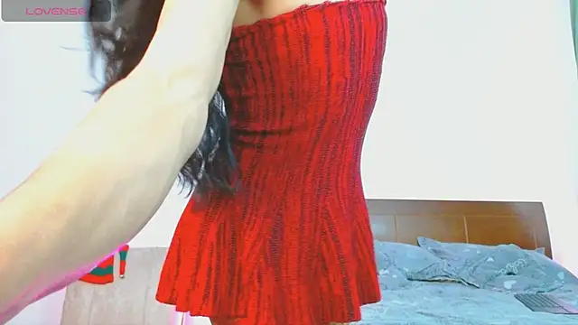 Snapshot of katleya_sweett chatting on 17, 12, 2025 katleya sweett online show from 17, 12, 2025