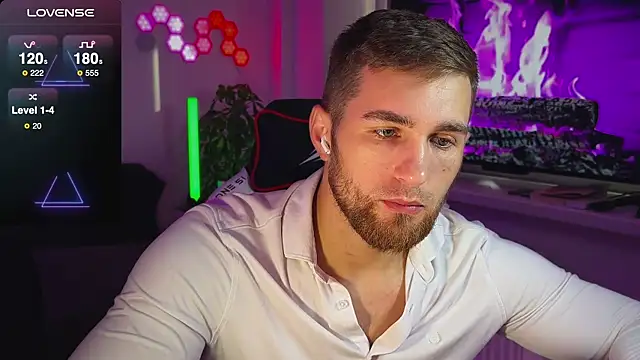 Sweeet  boy online show from 4, 11, 2025