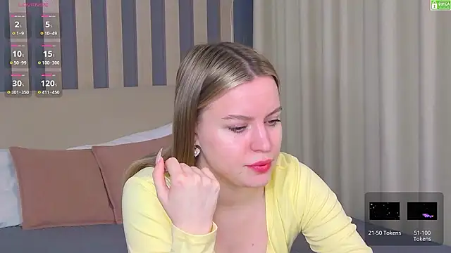 AmaliaBell online show from 9, 2, 2026