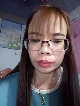   Mai-love19   online show from 2, 2, 2025
