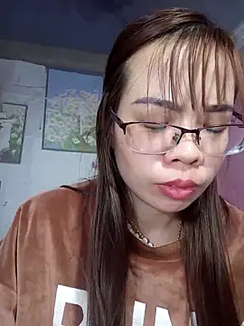   Mai-love19   online show from 13, 2, 2025