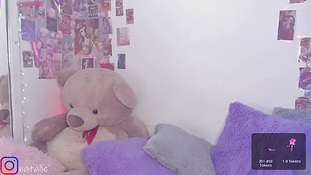 Snapshot of natalie_jaensen chatting on 15, 9, 2025 natalie jaensen online show from 15, 9, 2025