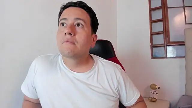 Snapshot of oliver_price1 chatting on 9, 3, 2026 oliver price1 online show from 9, 3, 2026