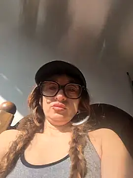 xgabyenlalunax online show from 28, 2, 2025