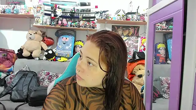 Snapshot of soficammy chatting on 30, 10, 2025 soficammy online show from 30, 10, 2025