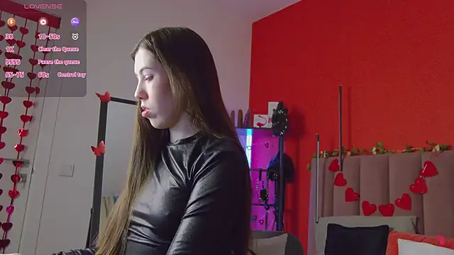 SweetySonya online show from 4, 3, 2026