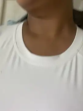 sofia xxx02 online show from 10, 2, 2026